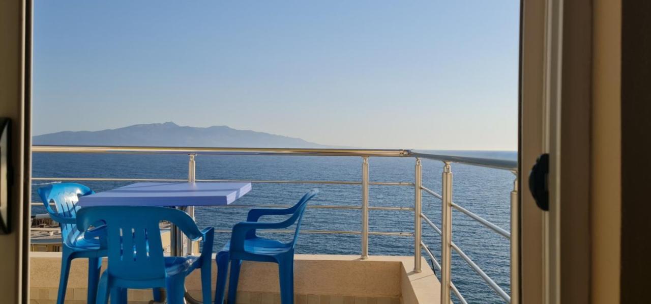 Azzura Flats Sarandë Exterior foto